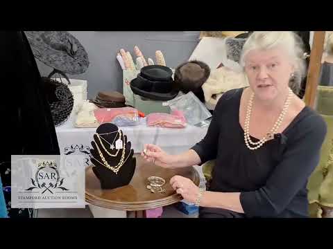 Jewellery with Sophie