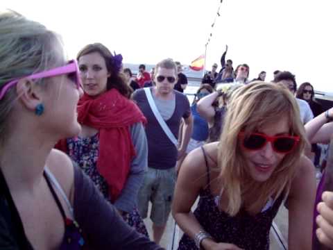 EXCLUSIF BOAT 2010 DJS TIEFSCHWARZ MANDY PIG & DAN THOMAS SCHUMACHER MATT TOLFREY HEIDI CHRISTOPHER SILVESTER