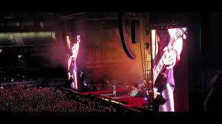 Guns N' Roses - Slash's Guitar Solo live at Tottenham Hotspur stadium 2.07 22