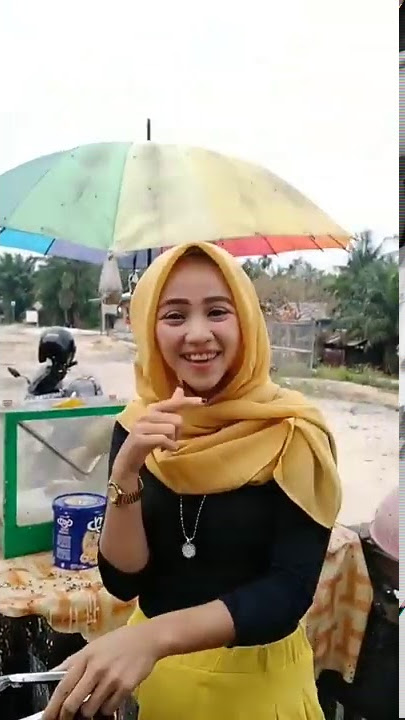 Story wa*jilbab kuning goyang goyang