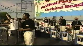 Tito Puente en Orchard Beach-Oye Como va