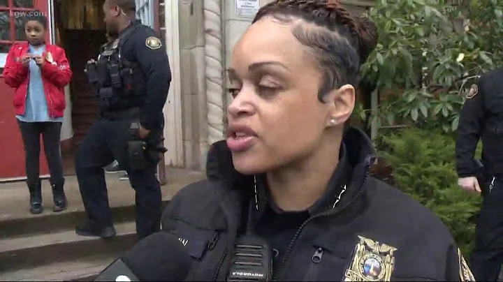 Portland police chief joins Sabin students to do t...