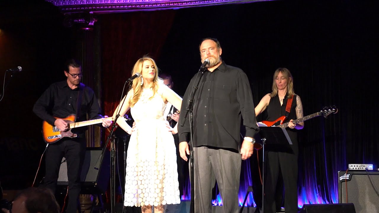 John Carter Cash and Anna Christina Cash -- Son of Johnny Cash -- Singing at the Mi Amor Gala
