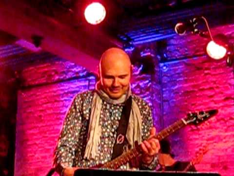 Billy Corgan & Matt Walker - Cinnamon Girl