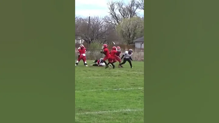 NASIR BOND RB/S 9u JERSEY OTF REBELS WITH A NICE TOUCHDOWN PASS