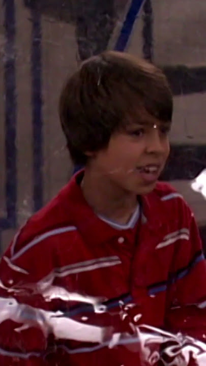 max russo vs hamster wheel #wizardsofwaverlyplace