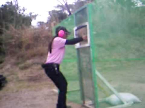 peachy de leon - shooter in pink