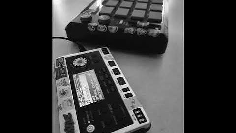 MPC 500 BEAT | SONG0031| STRANGE BUT COOL VIBES