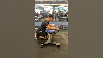 EXTENSÃO DE PUNHO COM HALTERES | EXECUÇÃO | CONSULTORIA