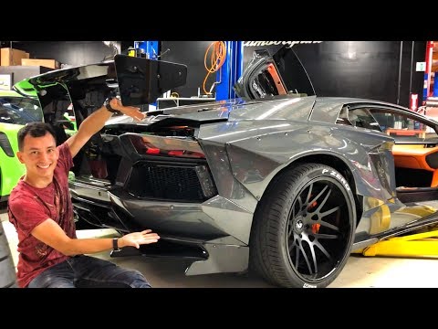 Video: Chris Brown Memberi Putrinya Ferrari Dan Lamborghini