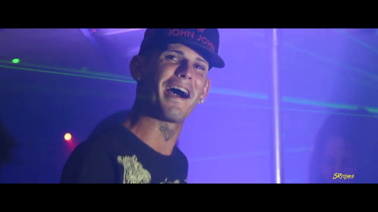 MC FLESHINHO   DEIXA LENTA   CLIPE OFICIAL