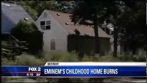 Eminem Eminem Eminem HIS HOUSE IS ON FIRE !