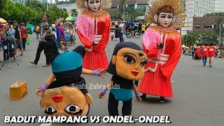 Badut Mampang dan Ondel ondel Joget LUCU Banget