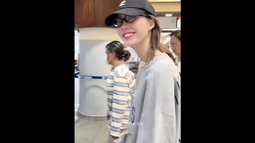 Orm at airport today #หลิงออม #LingOrm #เพียงเธอ #OnlyYouTheSeries