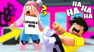 PRANKAR YUMI MED HEMLIG LAPP PÅ RYGGEN = 100% KUL PRANKAR YUMI MED HEMLIG LAPP PÅ RYGGEN = 100% KUL