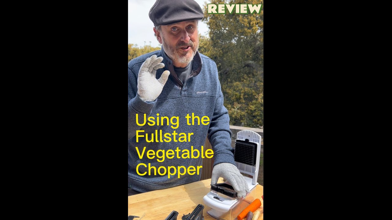 Save yourself time and stress in the kitchen with Fullstar's vegetable, veggie chopper