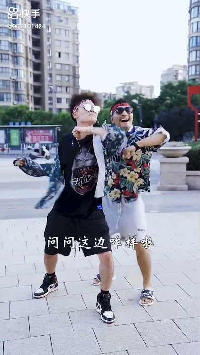 Chinese song [ Xiong di xiang ni le ] Good song 💗🥰