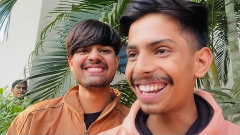 Singer Akhil sachdeva in IIMT 😍