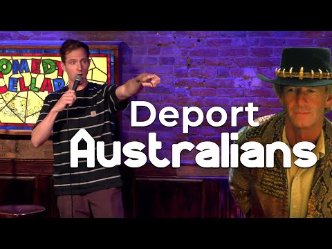 Andy Haynes Has THE Funniest Start To A Stand Up Comedy Show Ever!