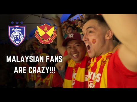 Malaysian Fans are crazy...😲 (JDT V Selangor Malaysia FA Cup Final)