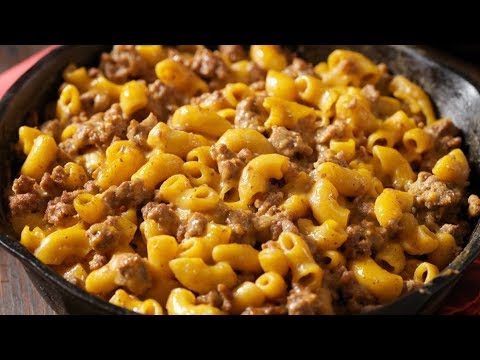 How To Cook HAMBURGER HELPER ( CRINGE LEVEL 9999% )