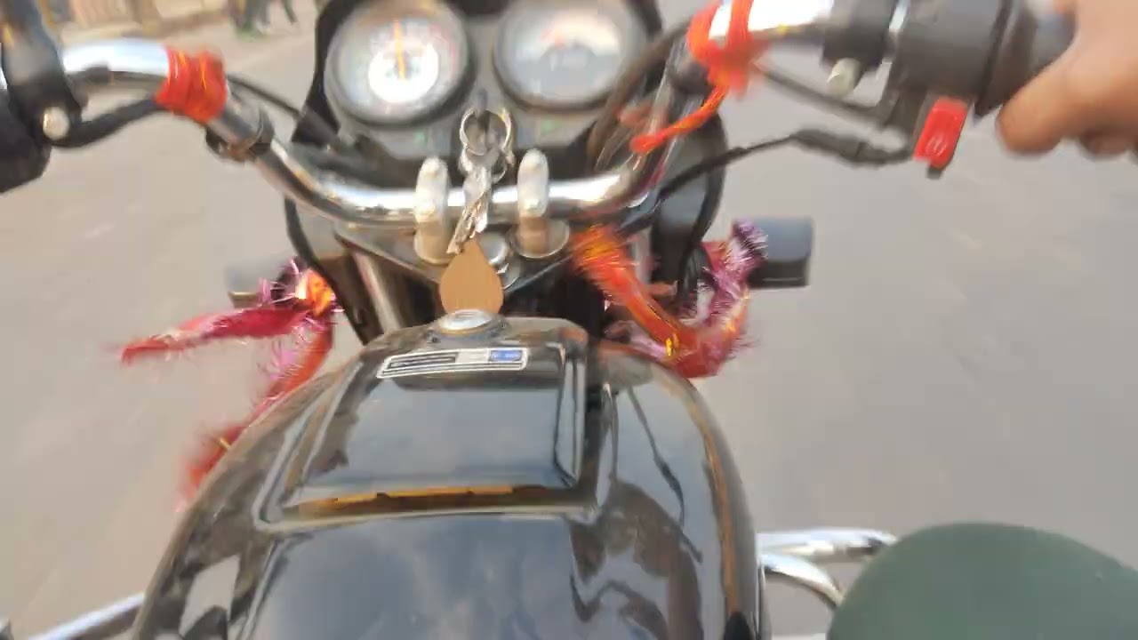 Top speed  Bad boys splender   . Video    record  with phone.