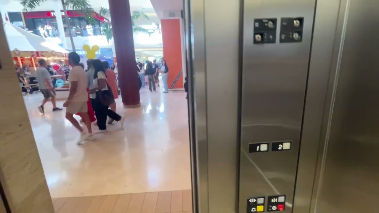Otis Series 1 Glass Hydraulic Elevator @ South Coast Plaza in Costa Mesa CA