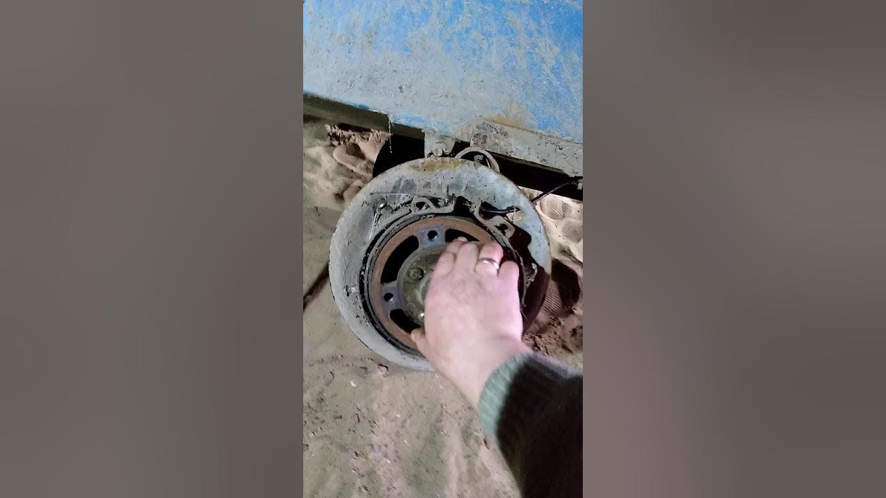 Ютуб завис. Тормоза ютуба. Ютуб глючит. Ютуб глючит. Тормоза ютуба.