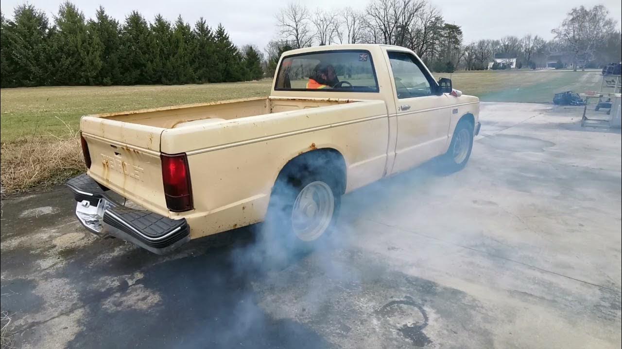 2.5 iron duke s10 burnout YouTube