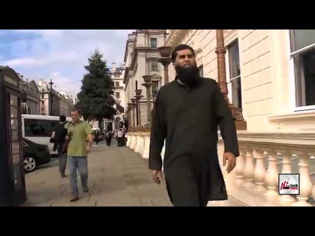 JUNAID JAMSHED - MERA DIL BADAL DE - OFFICIAL HD VIDEO - HI-TECH ISLAMIC - BEAUTIFUL NAAT class=