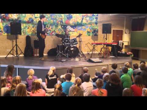 Blyblublible - Live at Hrup Folkeskole