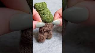 Knitting A Pair Of Dungarees For Frog