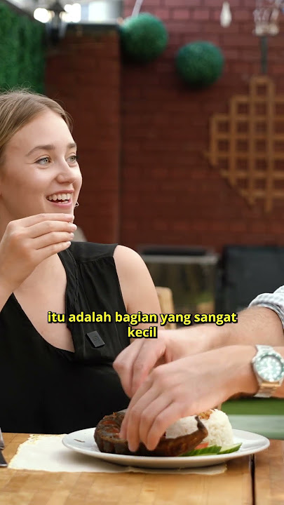 Trying PECEL LELE in London