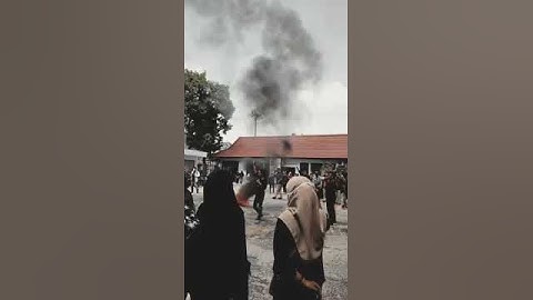 UNIBA-UNIVERSITAS ISLAM BATIK SURAKARTA - LEKAS MEMBAIK