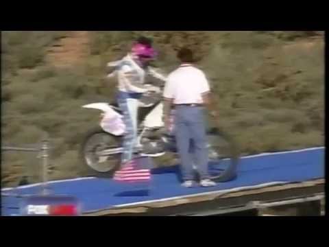 Video: Vlera neto e Robbie Knievel: Wiki, i martuar, familja, dasma, paga, vëllezërit e motrat