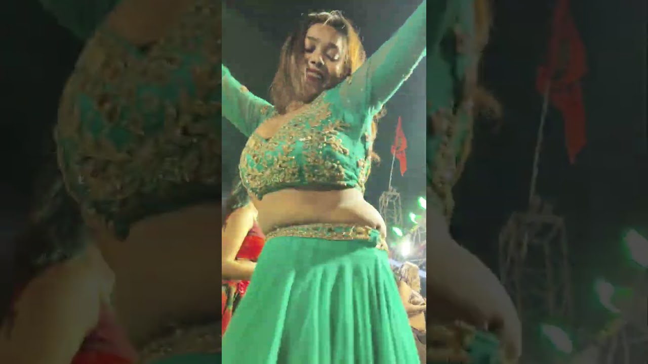 Mal dhala par jai old bhojpuri song Arkestra dance Madarpur mela 