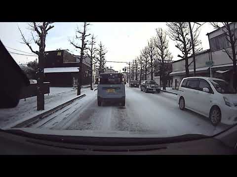 大雪　まっすぐ進めないタクシー