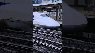 0325_073_S 小田原駅に到着する東海道新幹線N700系 X18編成(N700a)