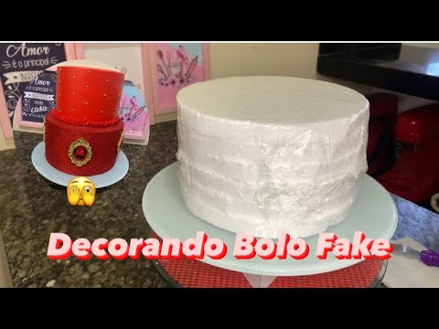 Decorando Bolo / Bolo Aro 25 Cm / Bolo Barbie / Bolo Com Glitter - Liliane  Doces #confeitaria #bolo 