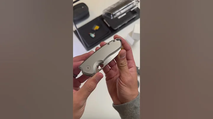 This EDC knife TRANSFORMS when you flick 😳#shorts #youtubeshorts