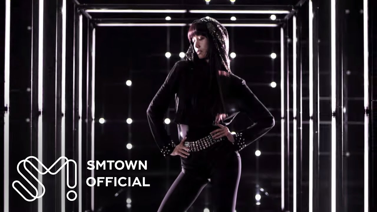 Girls' Generation 소녀시대 'Run Devil Run' MV - YouTube