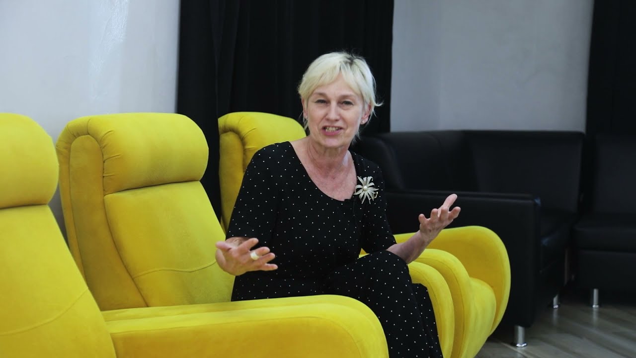 Заместитель директора ВШМБ по маркетингу и финансам Егорова Людмила Николаевна о школе