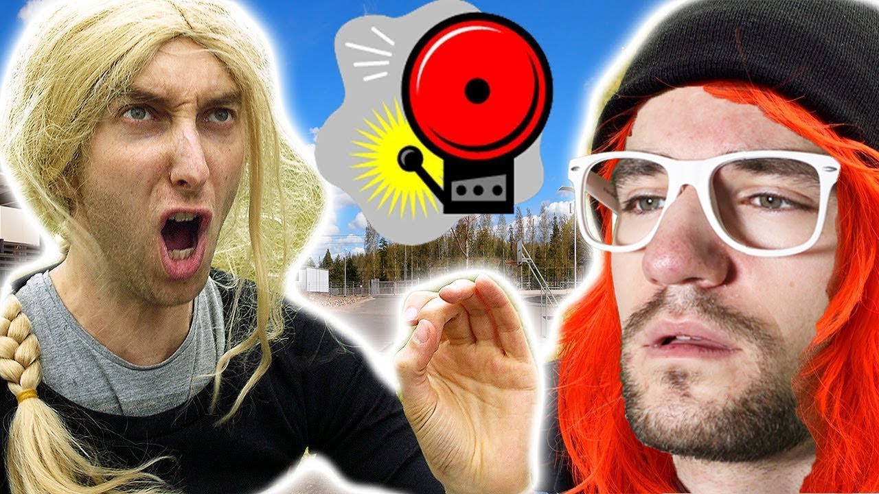 Trisha und Lexa auf dem Schulhof! | Freshtorge | REACTION
