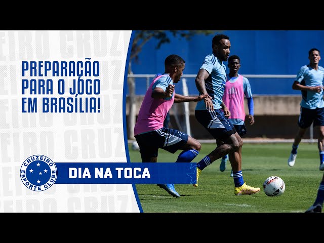 À espera de resolução de imbróglio no Cruzeiro na Fifa, Angulo participa de  treino na Toca - Superesportes