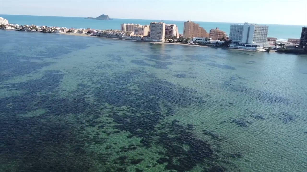 Isla del barón. Mar Menor. Murcia.