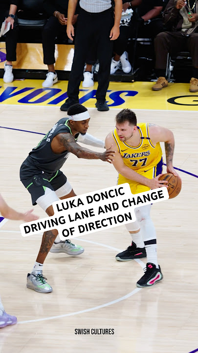 Luka Doncic using drive lanes and changing direction to get to spots 🔥 #lukadoncic #lakers