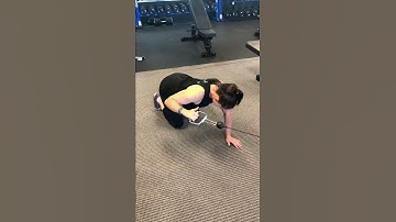Kneeling Single Arm Lat Pulldown