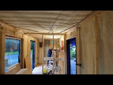 YouTube-video thumbnail