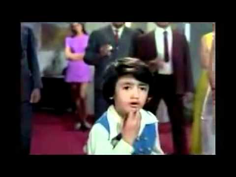 Children s Hindi Song   Tera Mujhse Hai Pehle   Aa Gale Lag Jaa 1973 Kishore  Sushma Shrestha   YouTube