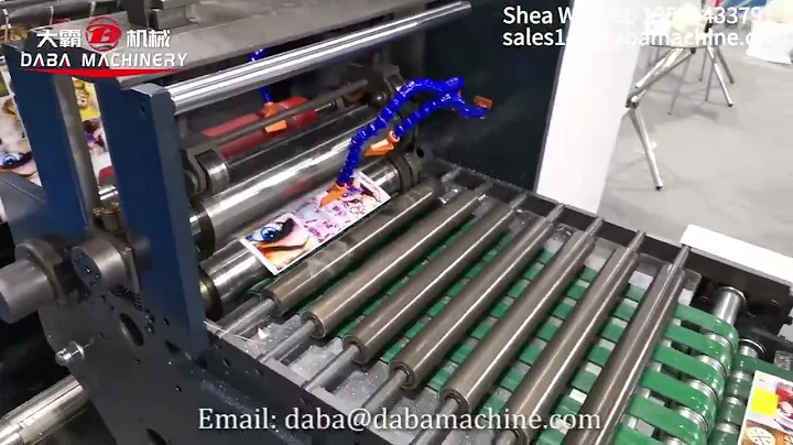 High speed flatbed die cutting machine with automatic web guide system